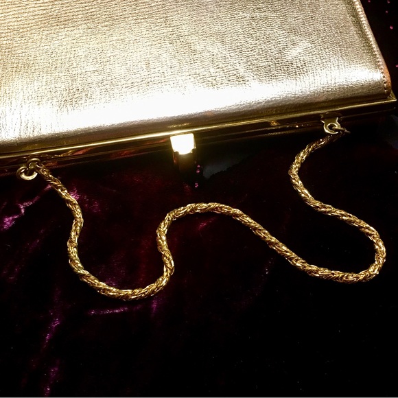 VINTAGE 1960s NICHOLAS REICH FOR BONWIT TELLER GOLD EVENING PURSE—RARE & ELEGANT - Picture 7 of 16